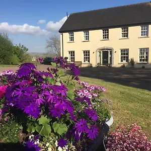 The Rocks Bed & Breakfast Crumlin (Antrim)